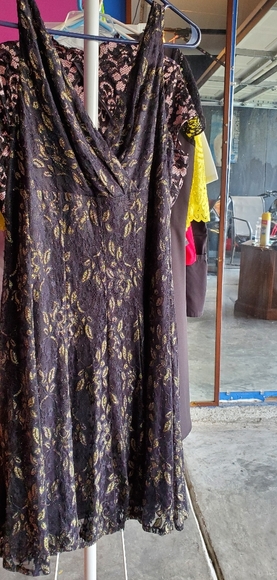 Dress - Picture 2 of 2